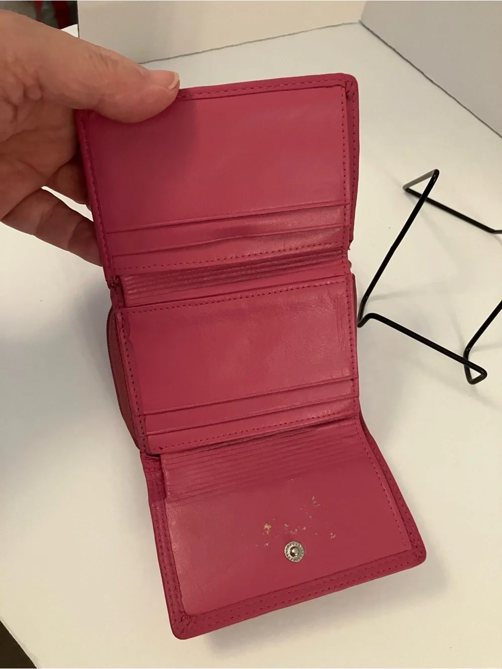 Rolfs Pink Vintage Leather Wallet with Zip Compartment